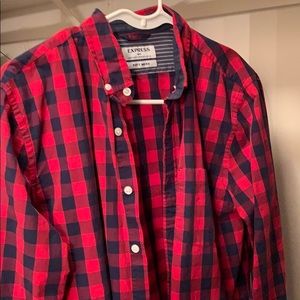 Long sleeve plaid button up shirt